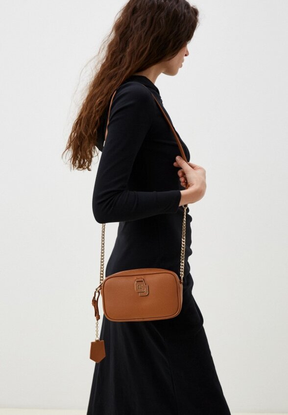 Сумка и брелок Gaudi