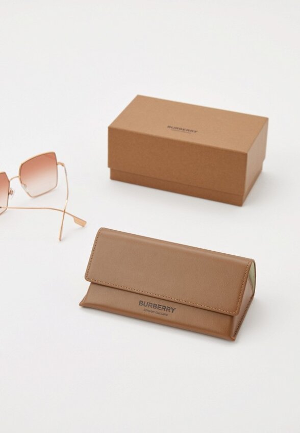 Очки солнцезащитные Burberry