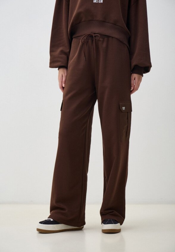 Брюки спортивные And Yet.