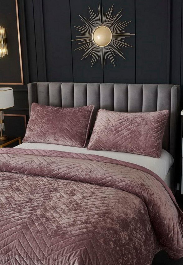 Комплект с покрывалом Sofi De Marko