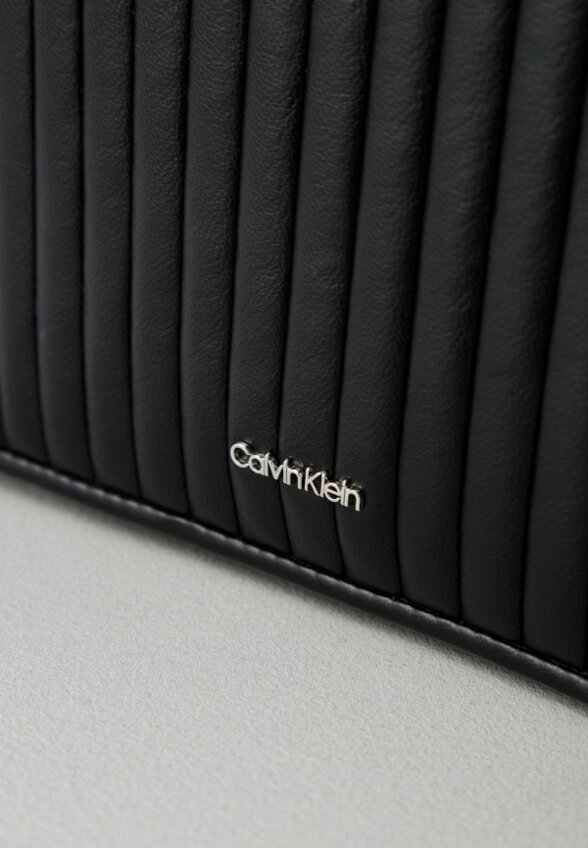 Сумка Calvin Klein