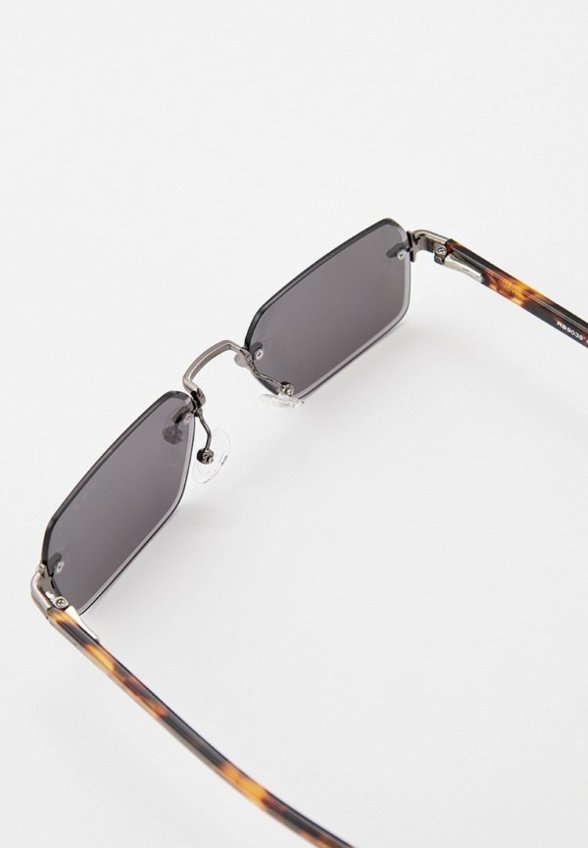 Очки солнцезащитные Rita Bradley