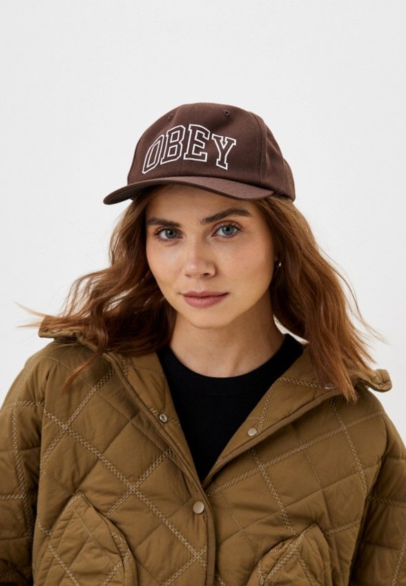 Бейсболка Obey