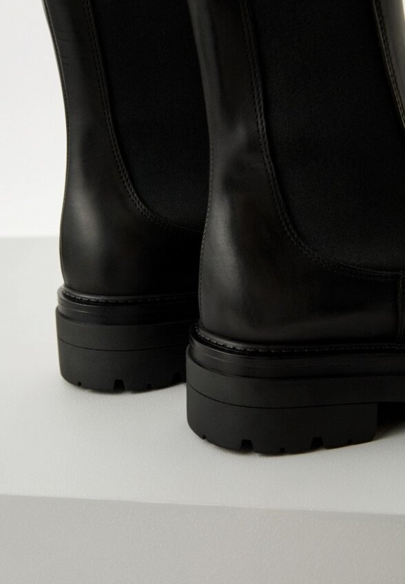 Ботинки Jonak