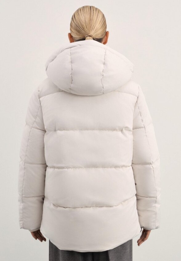 Пуховик Zarina