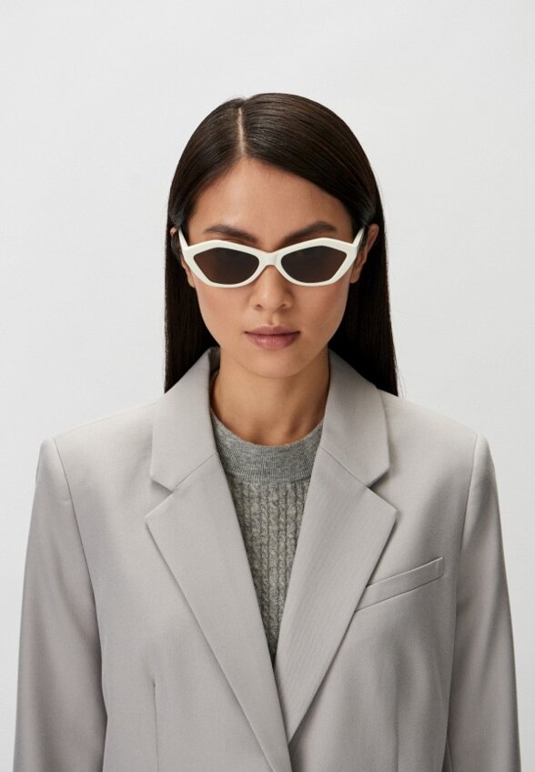 Очки солнцезащитные Jacquemus