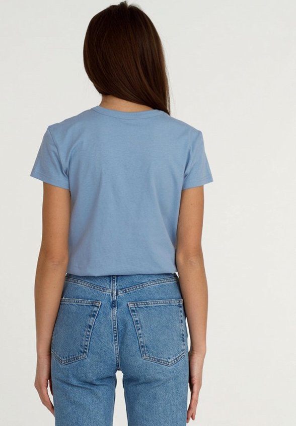 Футболка Апрель