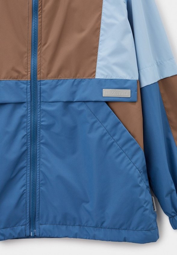 Ветровка Nikastyle