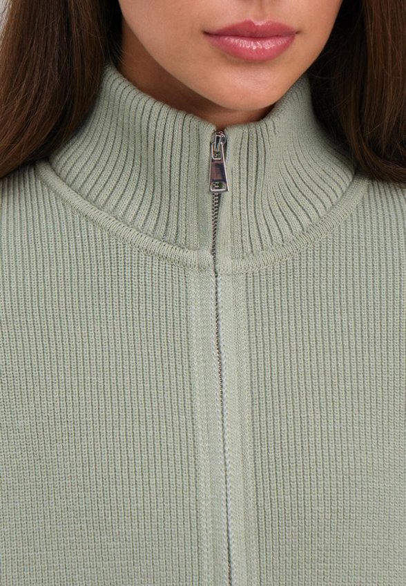 Кардиган 99Colorspace