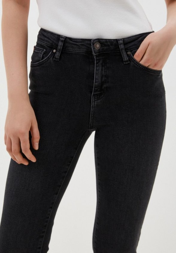 Джинсы Colin's