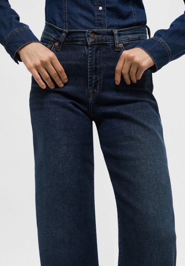 Джинсы 7 For All Mankind