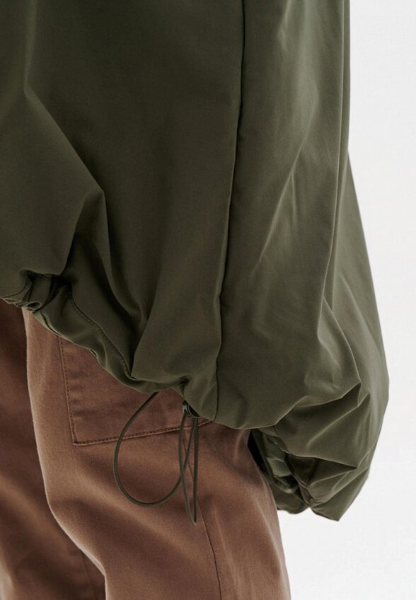 Куртка утепленная VOSQ