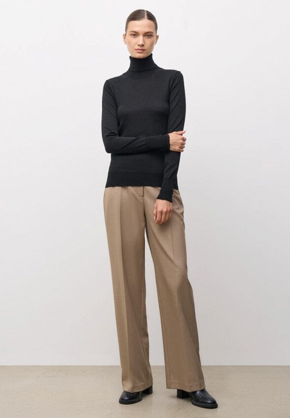 Водолазка Baon