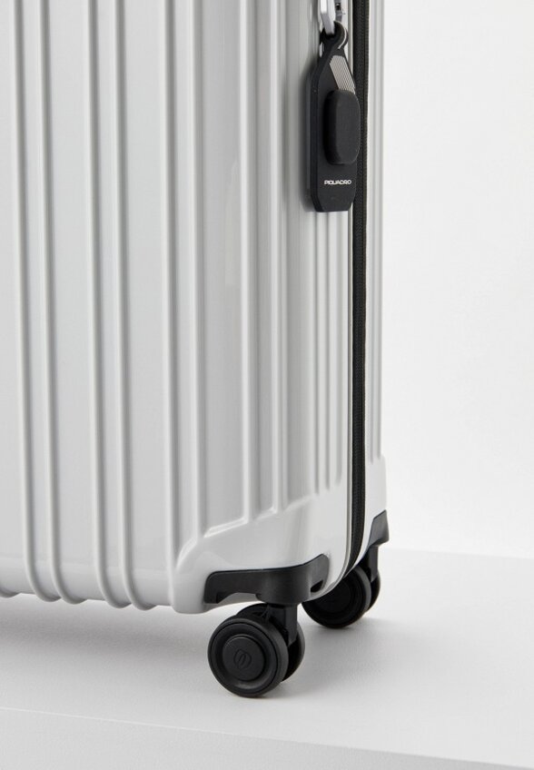 Чемодан Piquadro