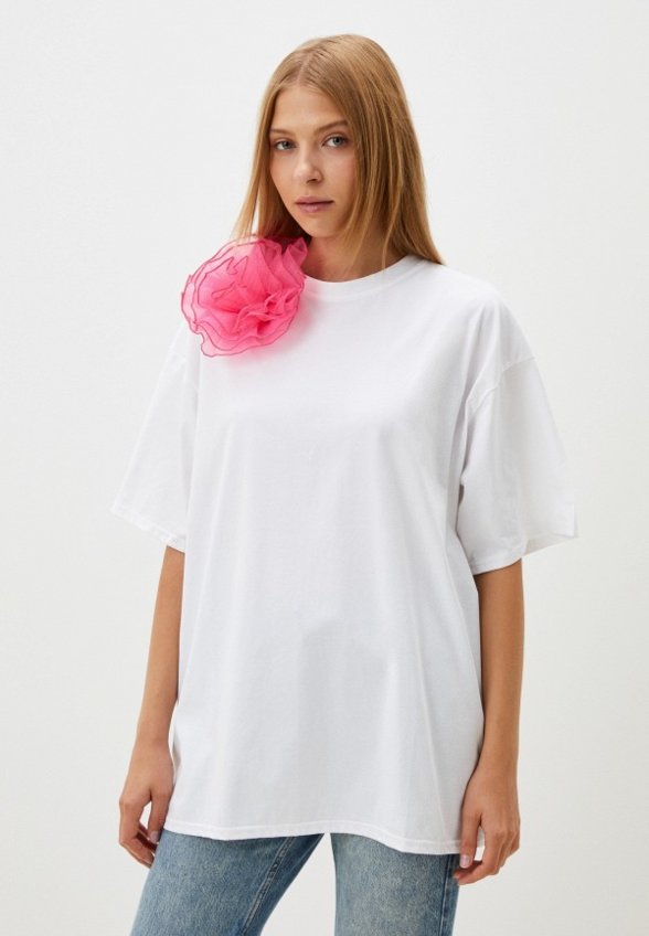 Футболка и брошь Nale