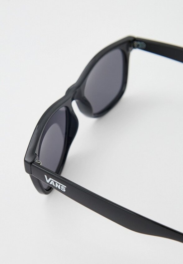 Очки солнцезащитные Vans