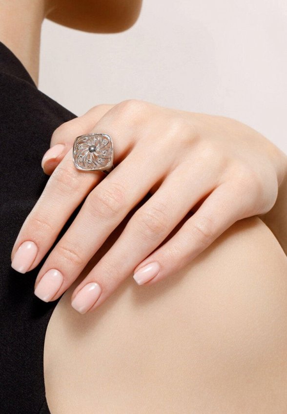 Кольцо Diamant