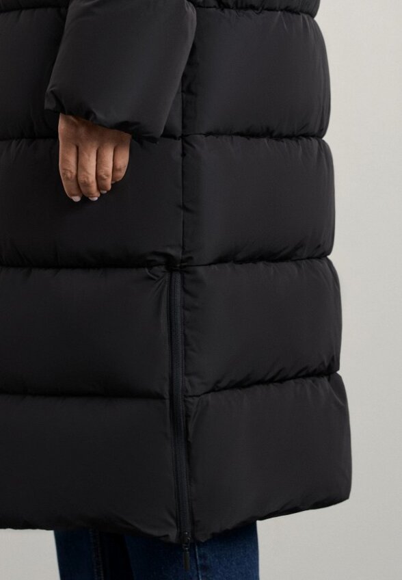 Пуховик Zarina