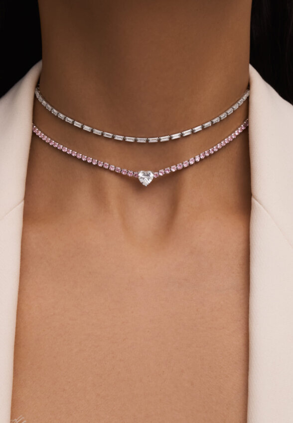 Теннисное серебряное колье-чокер с фианитами в огранке Багет MIE