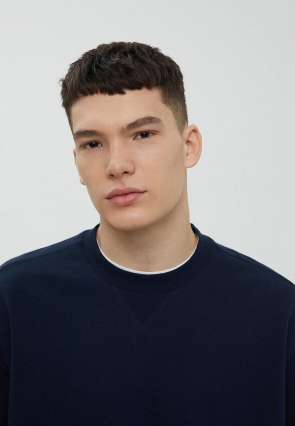 Свитшот Finn Flare