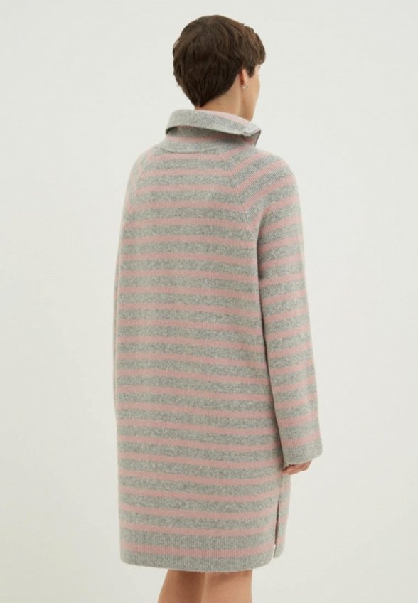 Платье Finn Flare