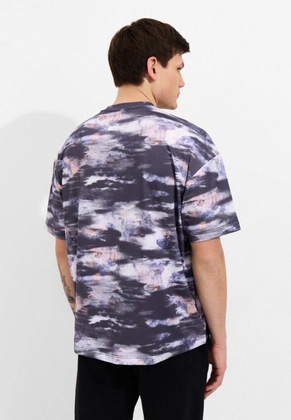 Футболка спортивная EA7