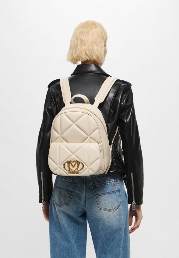 Рюкзак Love Moschino