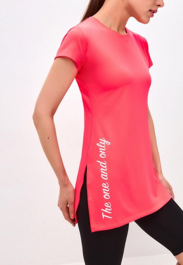 Футболка спортивная Fitbomb