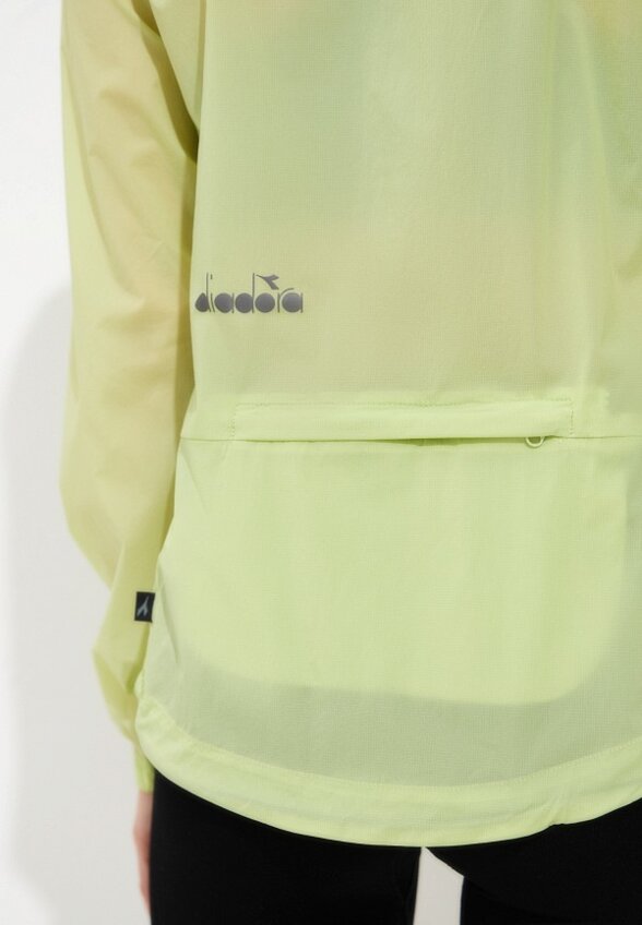 Ветровка Diadora