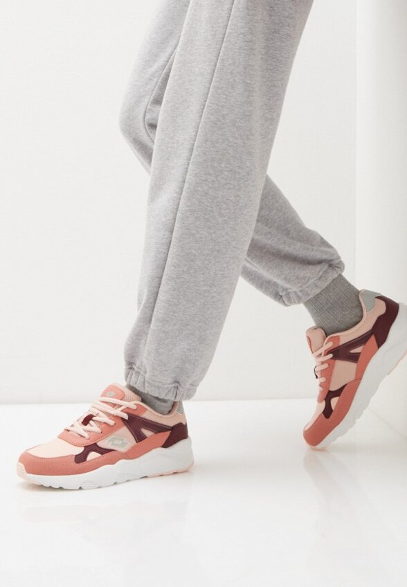 Кроссовки Lotto