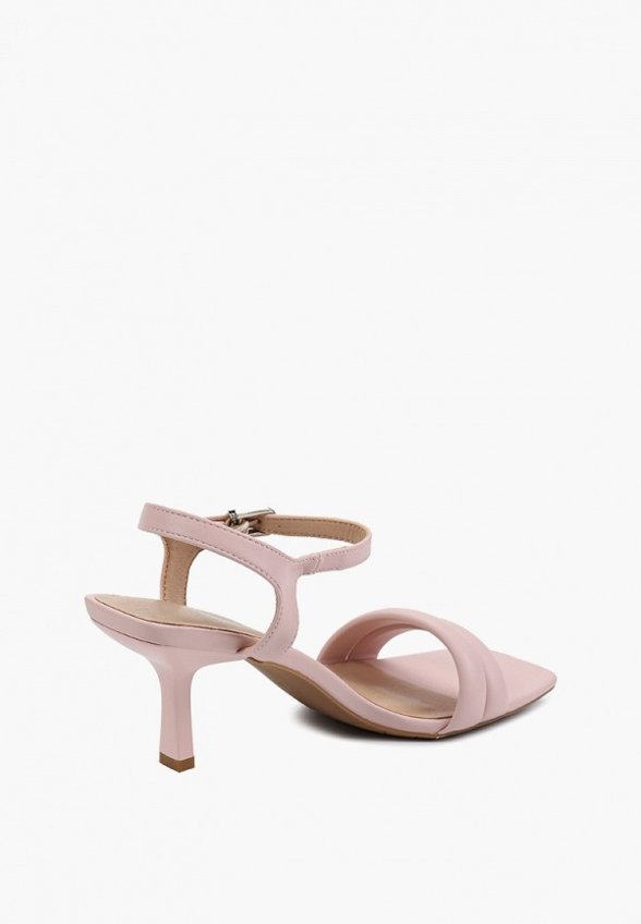 Босоножки Betsy