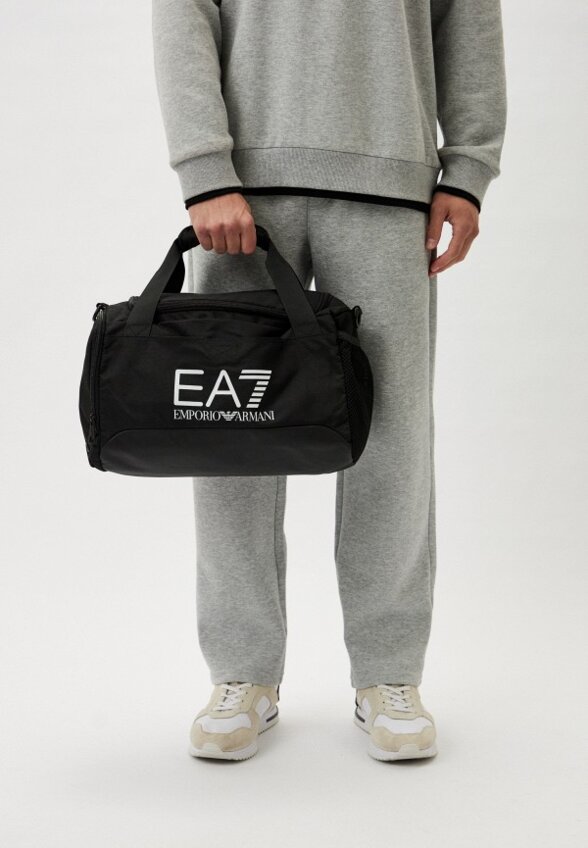 Сумка спортивная EA7