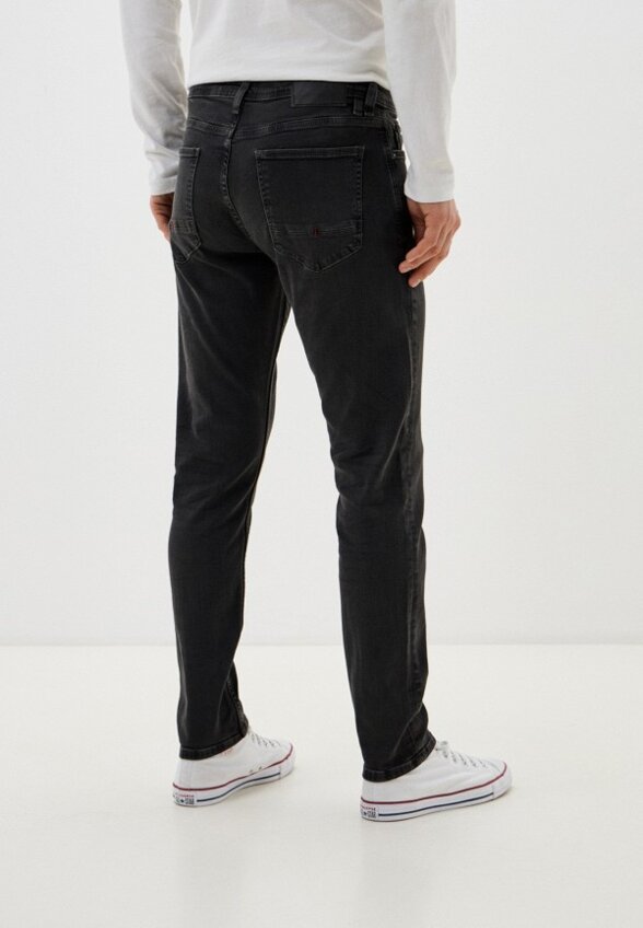 Джинсы Colin's