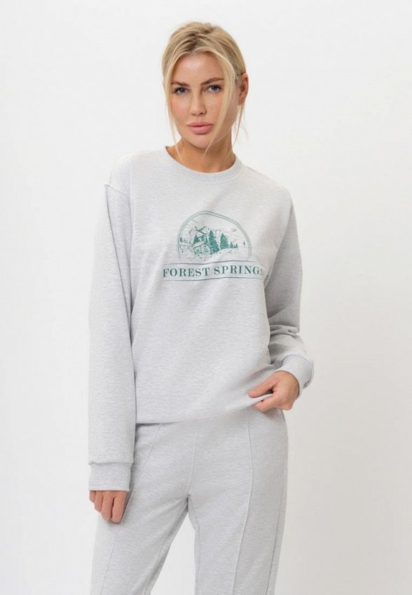 Костюм спортивный Nila