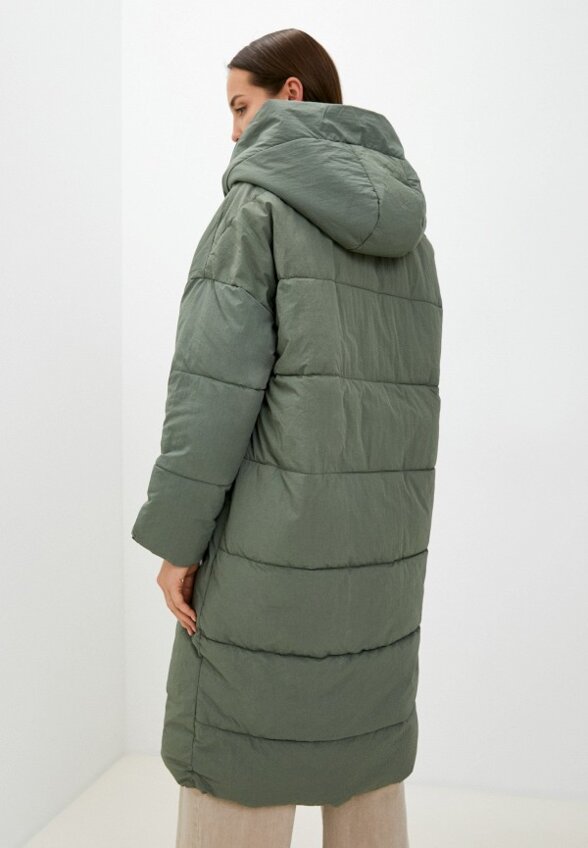 Пуховик Colin's