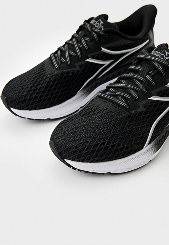 Кроссовки Diadora