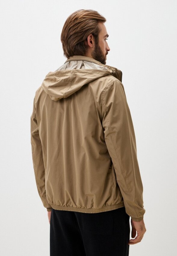 Ветровка LC Waikiki