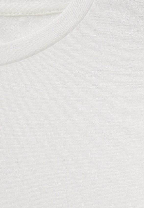 Футболка Demix