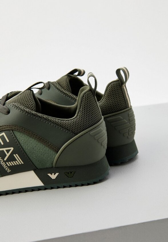 Кроссовки EA7