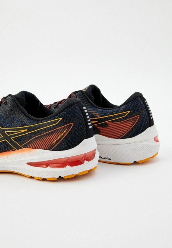 Кроссовки ASICS