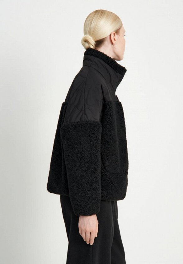 Куртка утепленная Finn Flare