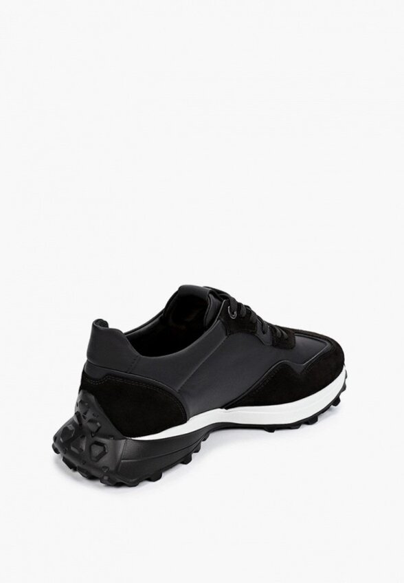 Кроссовки Libero