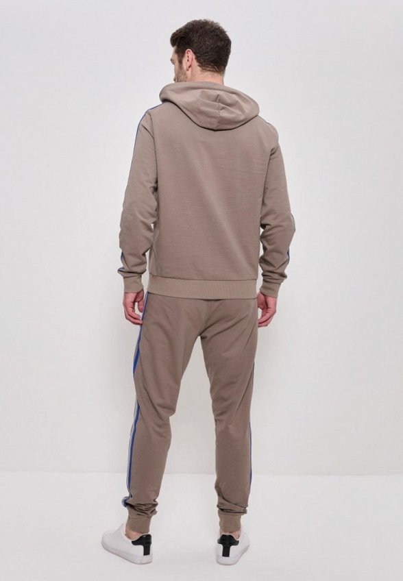 Костюм спортивный Cleo