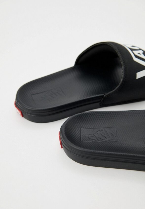 Сланцы Vans