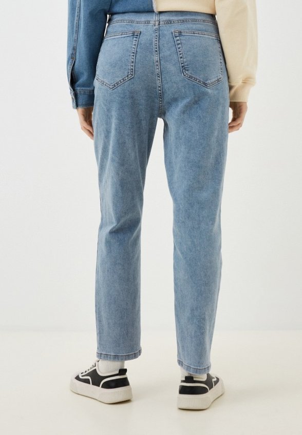 Джинсы Belucci