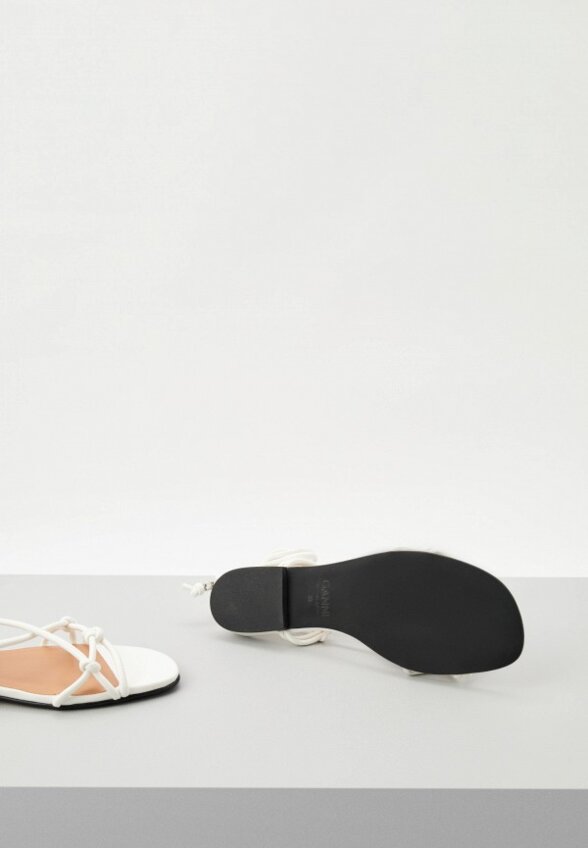 Сандалии Ganni