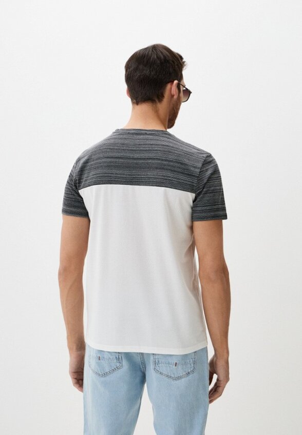 Футболка спортивная Colin's