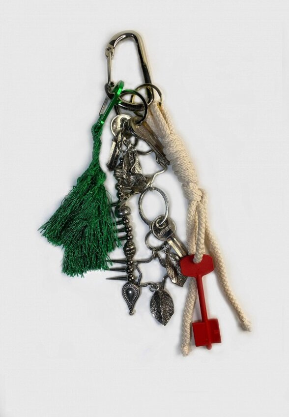 Брелок Tom Ash