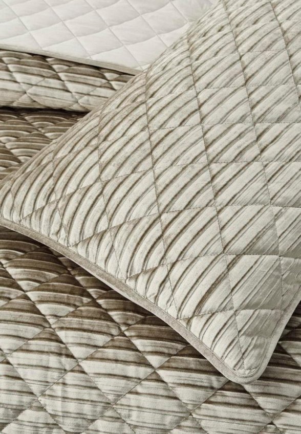 Комплект с покрывалом Sofi De Marko