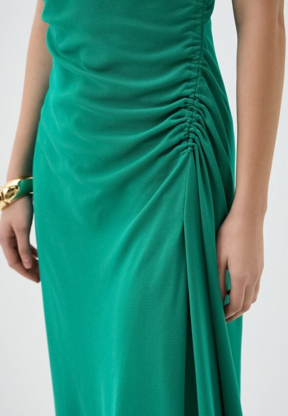 Платье Mark Formelle